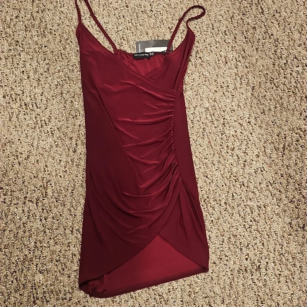 NEW Pretty Little Thing Burgundy Slinky Strappy  Bodycon Dress..size 6.free Ship - Picture 5 of 5